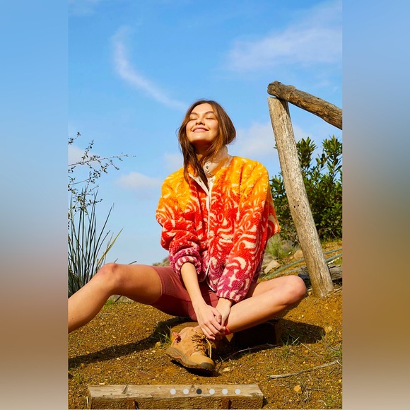 Free People Movement Hit the Slopes Printed Fleece Jacket in Marigold Combo NWT - Picture 1 of 6